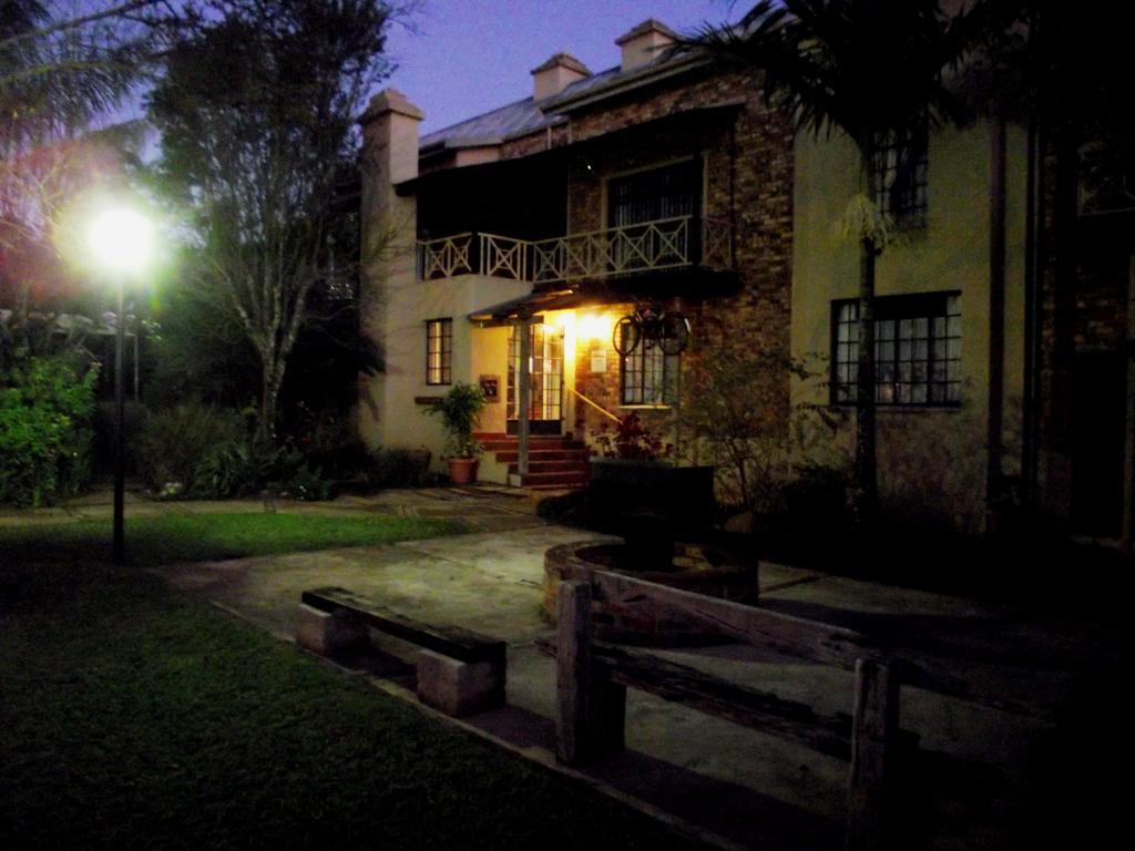 Autumn Breeze Manor Guest House Graskop Exterior foto